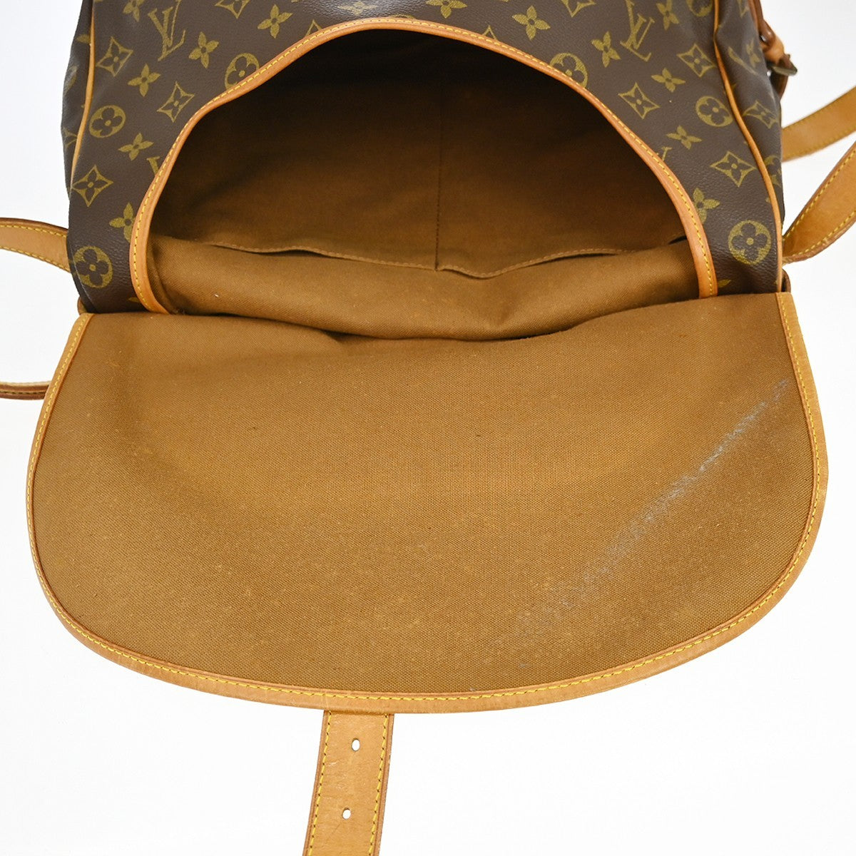 Louis Vuitton Saumur Monogram Canvas Brown Canvas Shoulder Bag Bag (Pre-Owned)