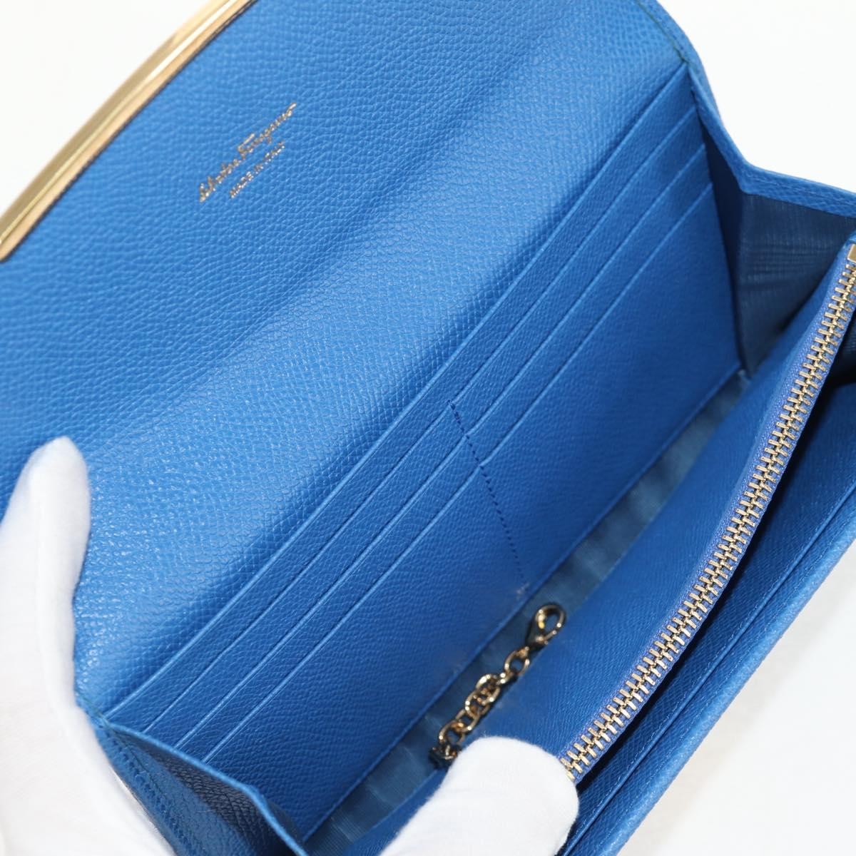 Salvatore Ferragamo Gancini Flap Continental Leather Blue Leather Wallets Accessory (Pre-Owned)