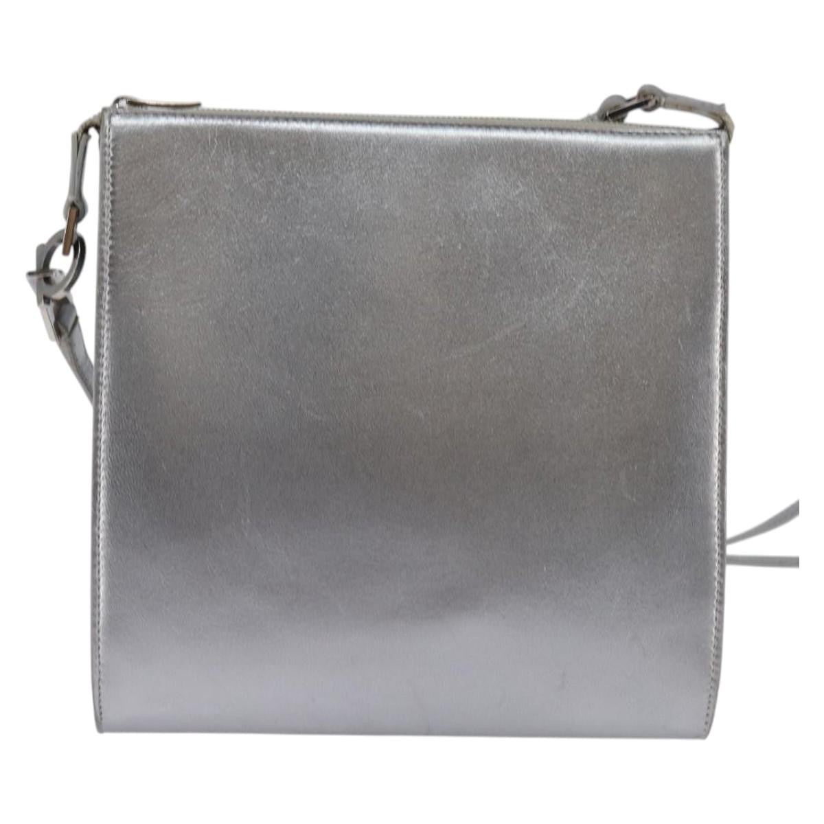 Salvatore Ferragamo Gancini Leather Silver Leather Shoulder Bag Bag (Pre-Owned)