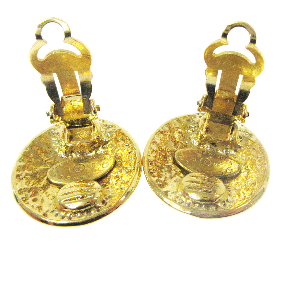 Chanel Vintage Cc Round Clip-On Metal Gold Gold_Plated Earrings Jewelry (Pre-Owned)