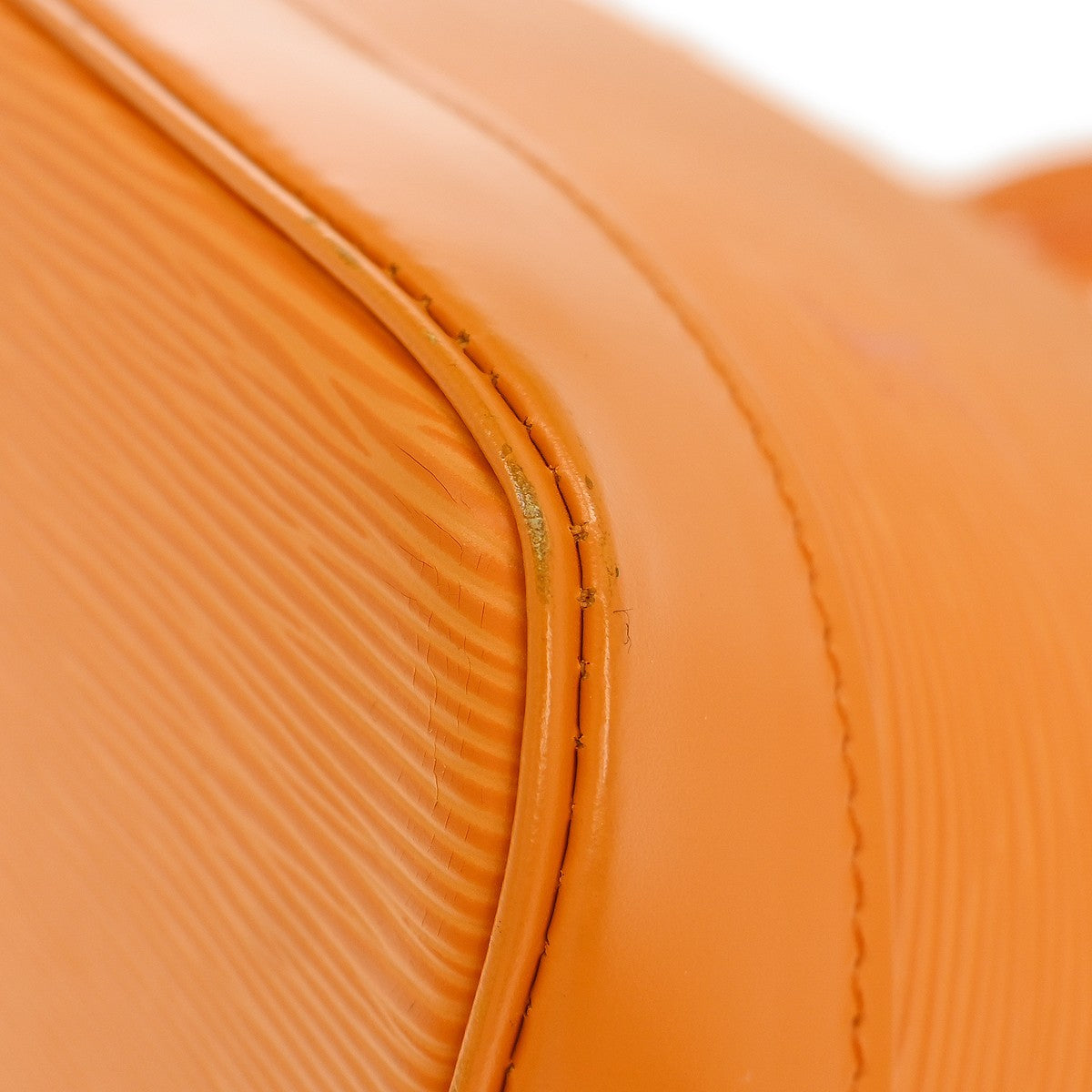 Louis Vuitton Alma Epi Leather Orange Leather Handbag (Pre-Owned)