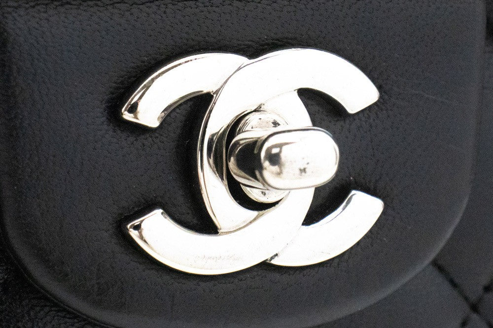 Chanel Classic Bowler Quilted Caviar Black Leather Handbag (Pre-Owned)