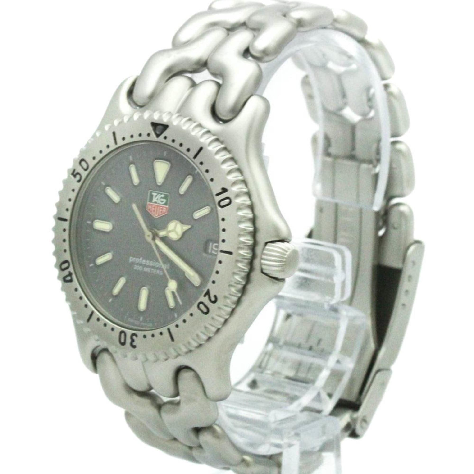 Tag Heuer Sel Professional 200M Quartz Stainless Steel Watch (Pre-Owned)