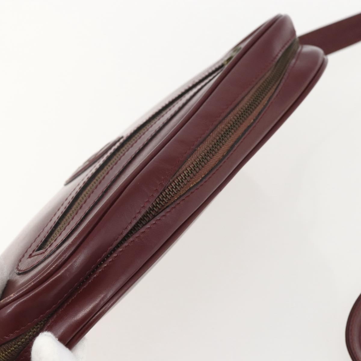Cartier Must De Cartier Leather Burgundy Leather Shoulder Bag Bag (Pre-Owned)