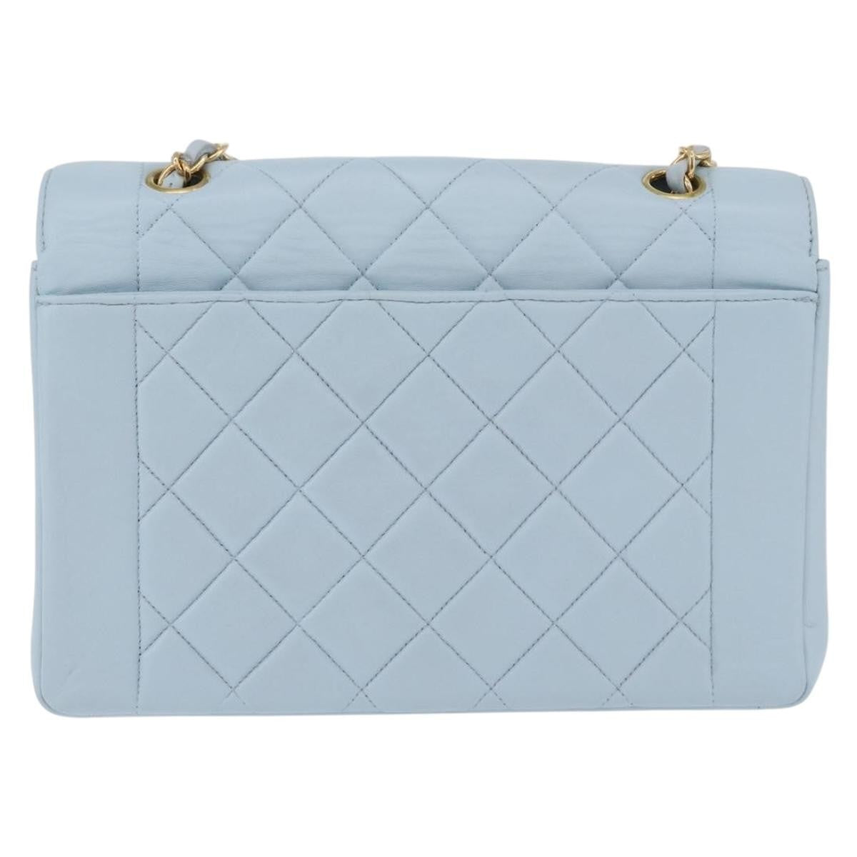 Chanel Vintage Diana Flap Quilted Lambskin Blue Leather Shoulder Bag Bag (Pre-Owned)