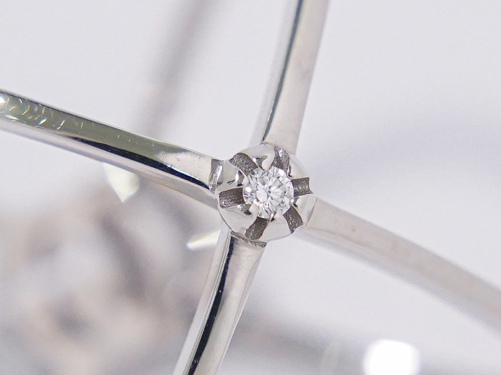 Gucci Gg Running Cross 18K White Gold And Pave Diamonds White White_Gold Ring Jewelry (Pre-Owned)