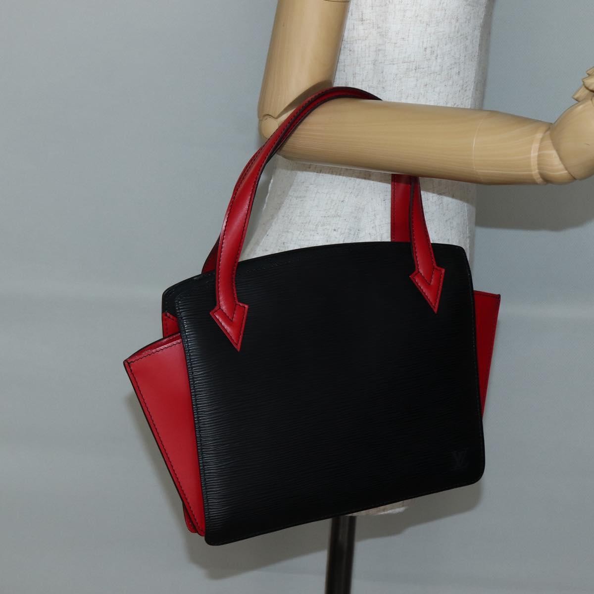 Louis Vuitton Varenne Epi Leather Black Leather Handbag (Pre-Owned)