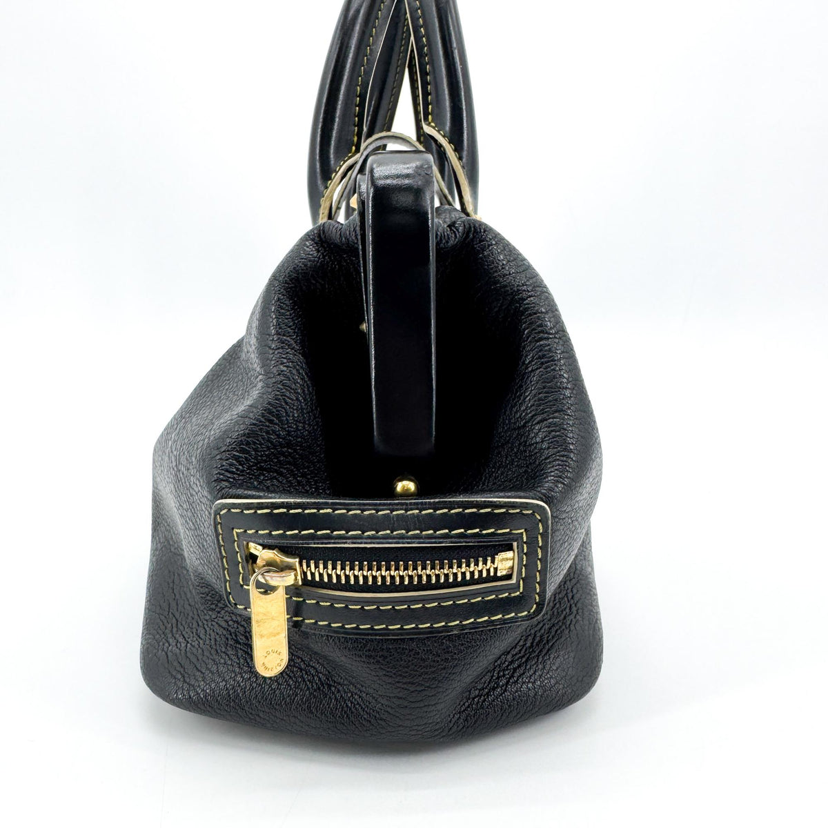 Louis Vuitton Suhali L'ingenieux Leather Black Leather Handbag (Pre-Owned)