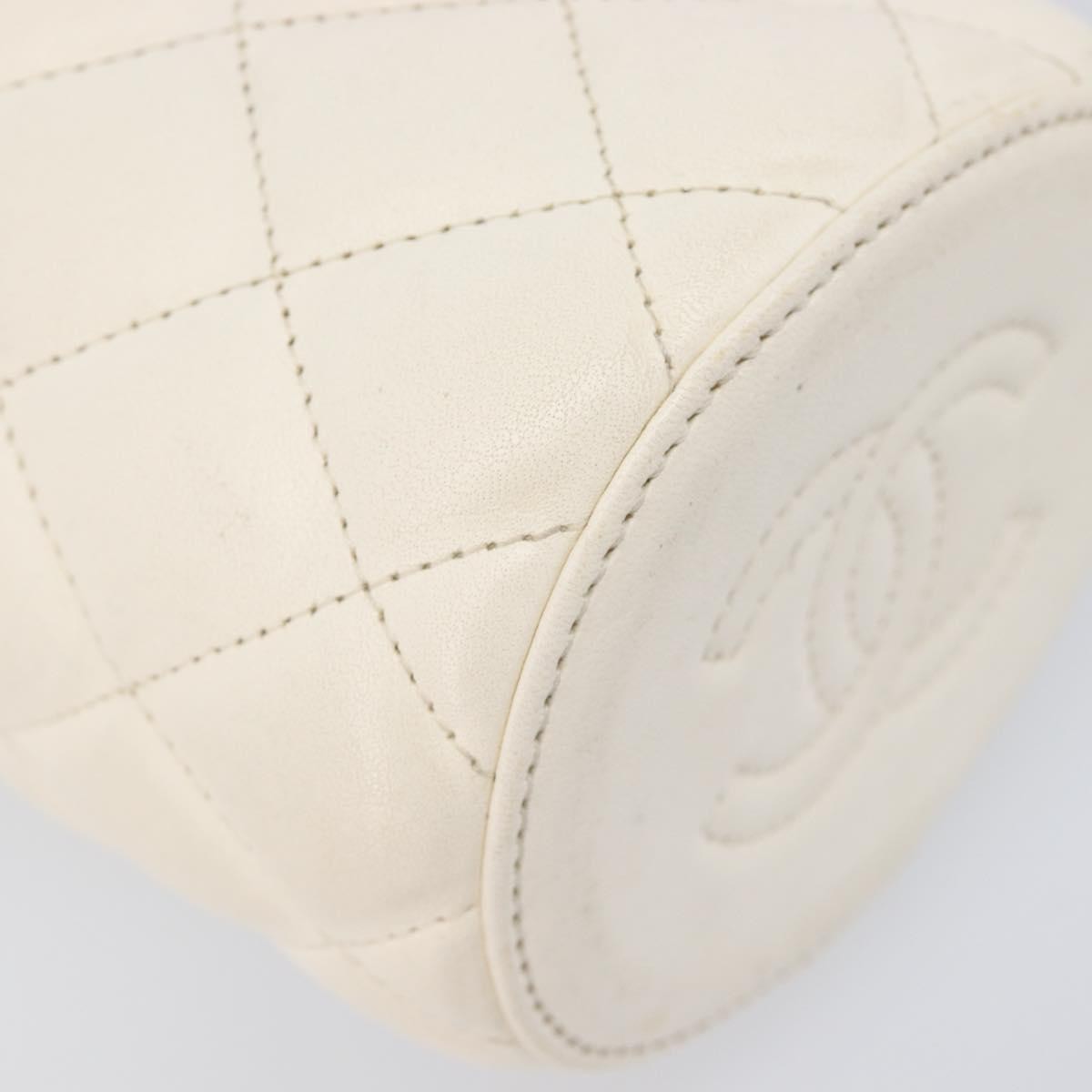 Chanel Crown Box Vanity Quilted Lambskin White Leather Handbag (Pre-Owned)
