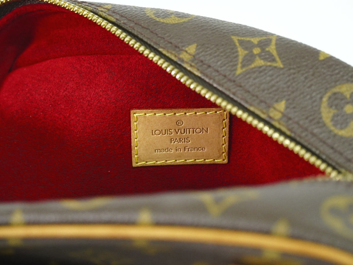 Louis Vuitton Excentri-Cite Monogram Canvas Brown Canvas Handbag (Pre-Owned)