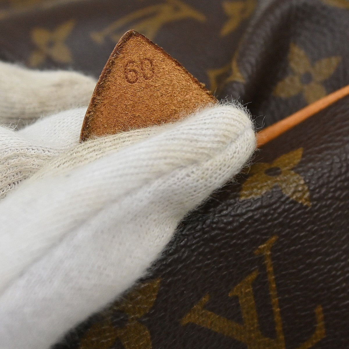 Louis Vuitton Keepall Monogram Brown Canvas Travel Bag Bag (Pre-Owned)