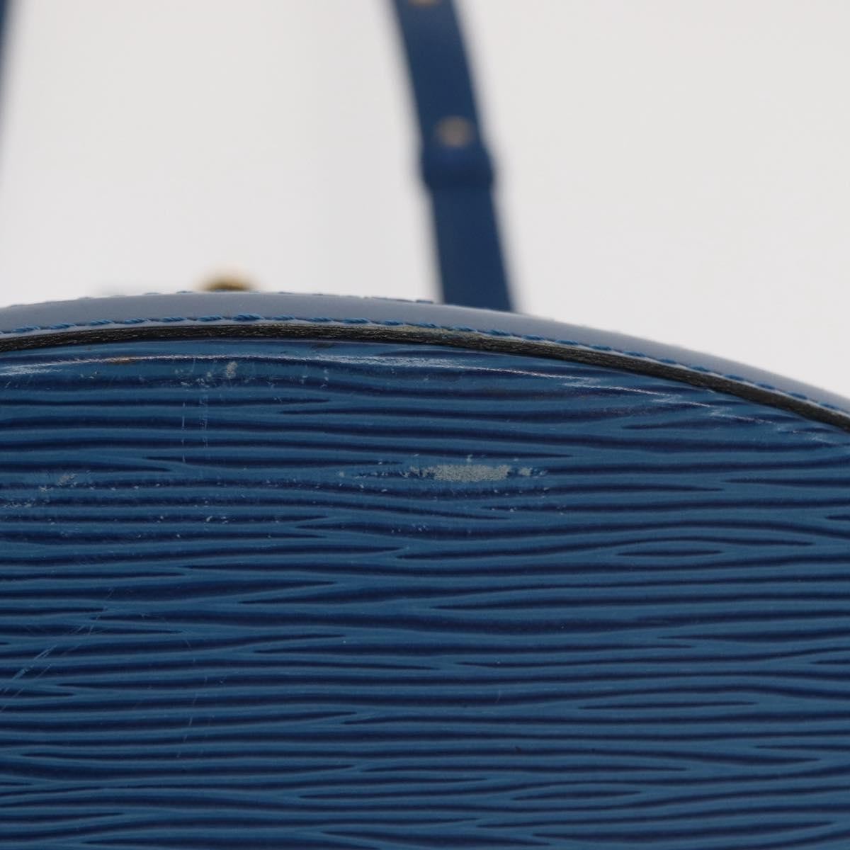 Louis Vuitton Cluny Epi Leather Blue Leather Shoulder Bag Bag (Pre-Owned)