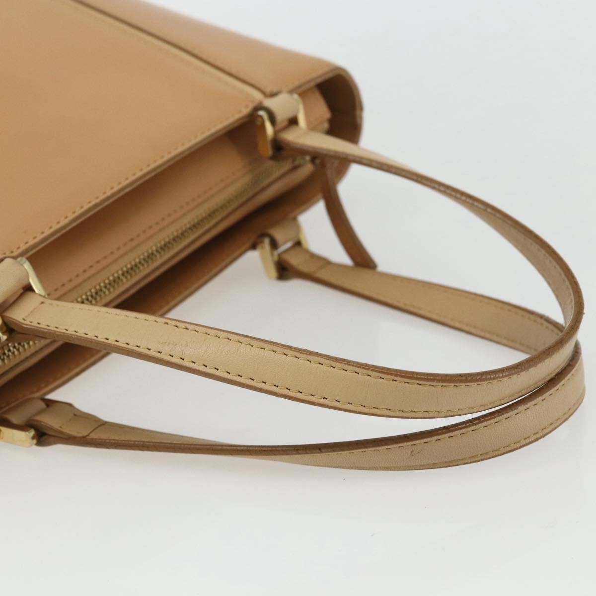 Burberry Vintage Leather Beige Leather Handbag (Pre-Owned)