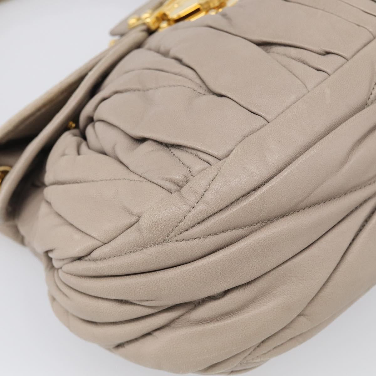 Miu Miu Coffer Hobo Matelasse Leather Beige Leather Handbag (Pre-Owned)