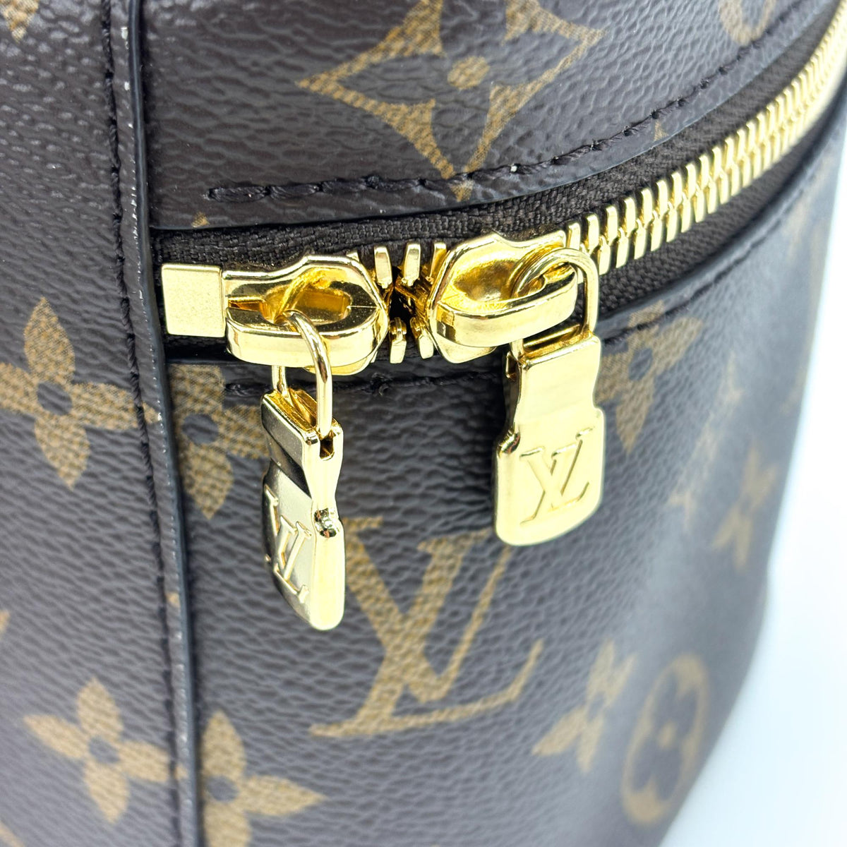 Louis Vuitton Nice Vanity Case Monogram Canvas Brown Canvas Handbag (Pre-Owned)