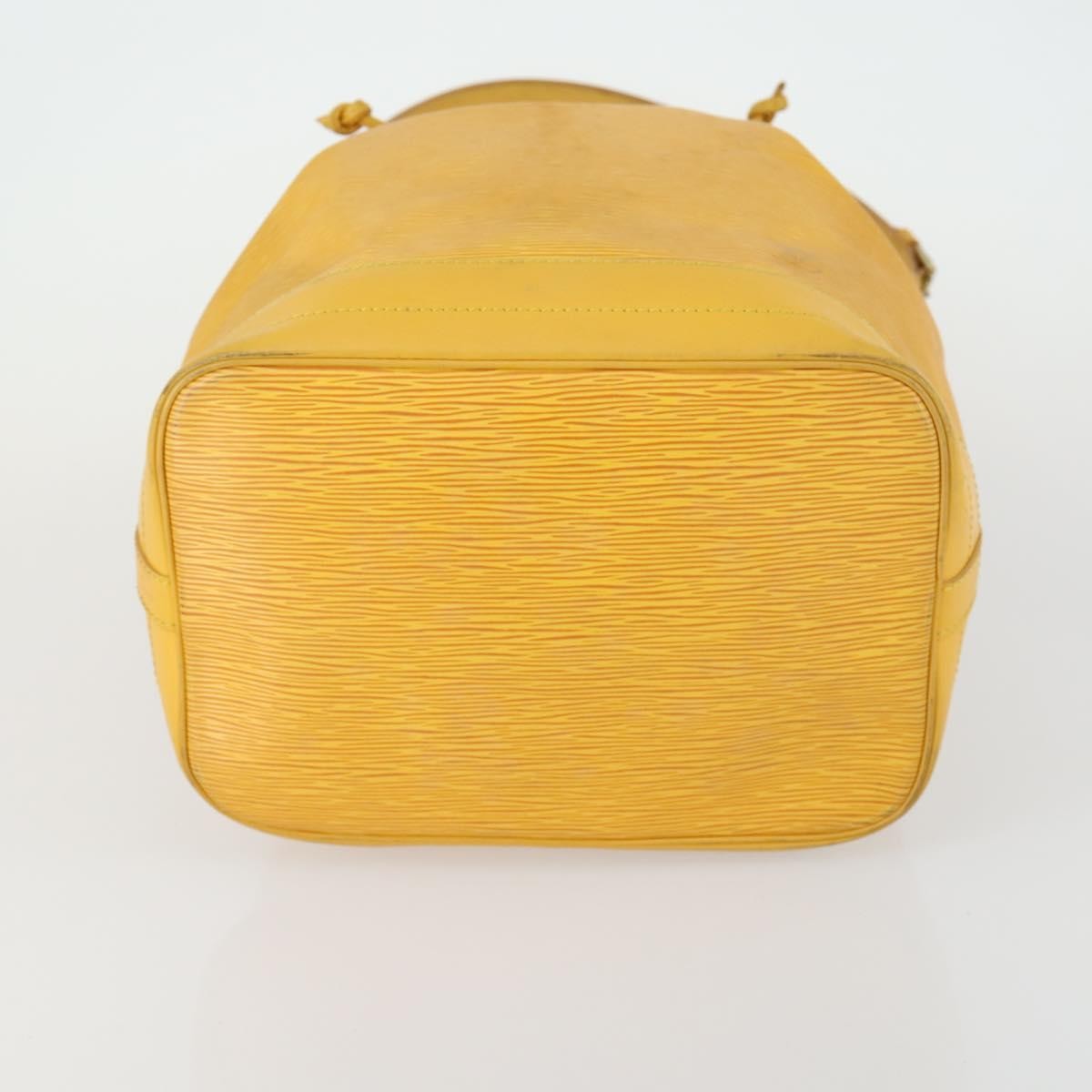 Louis Vuitton Noe Epi Leather Yellow Leather Shoulder Bag Bag (Pre-Owned)