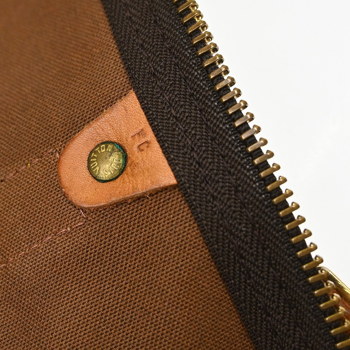 Louis Vuitton Keepall Monogram Brown Canvas Travel Bag Bag (Pre-Owned)
