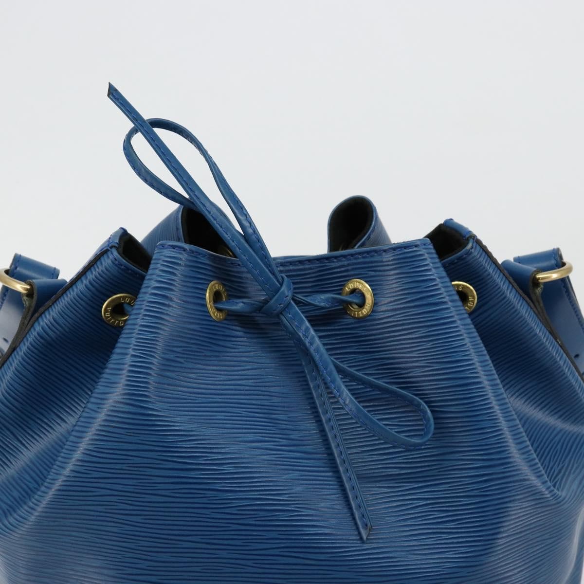 Louis Vuitton Petit Noe Epi Leather Blue Leather Shoulder Bag Bag (Pre-Owned)