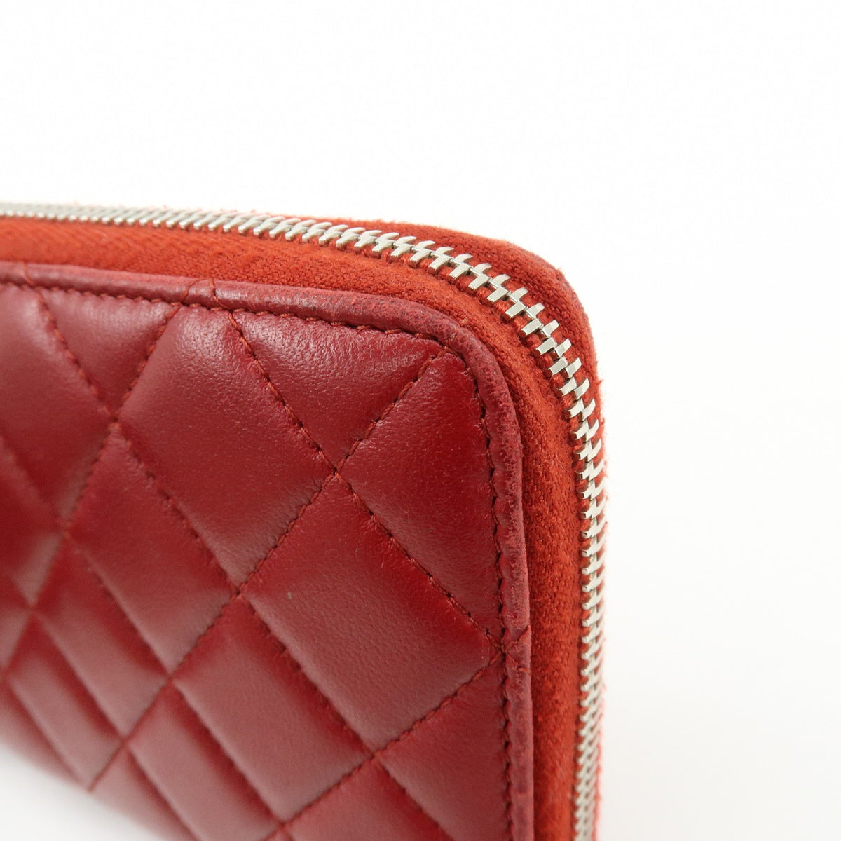 Chanel Zip Around Quilted Lambskin Red Leather Wallets Accessory (Pre-Owned)