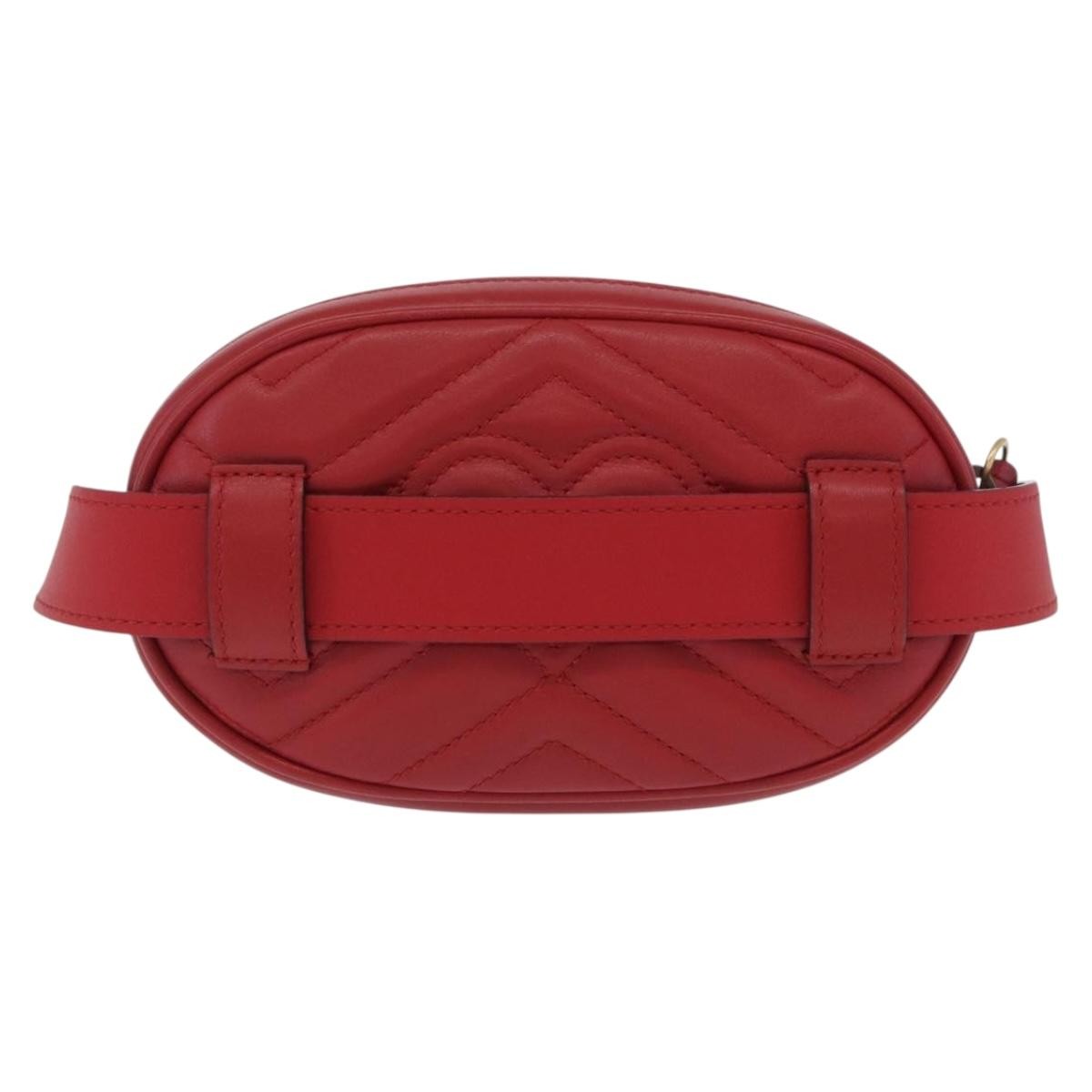 Gucci Gg Marmont Belt Matelasse Leather Red Leather Handbag (Pre-Owned)