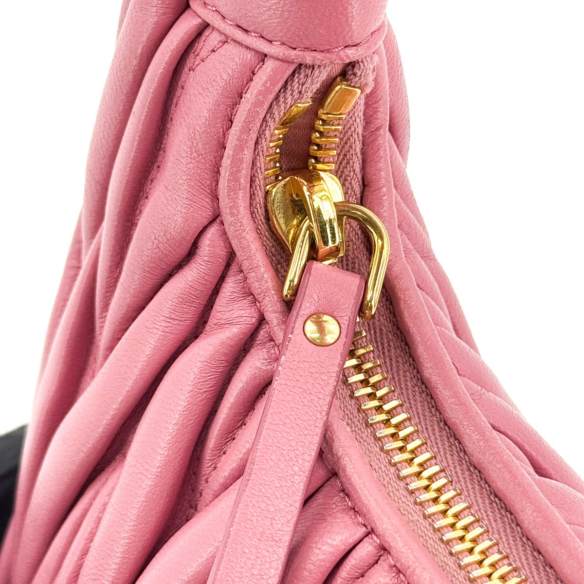Miu Miu Wander Hobo Matelasse Satin Pink Leather Shoulder Bag Bag (Pre-Owned)