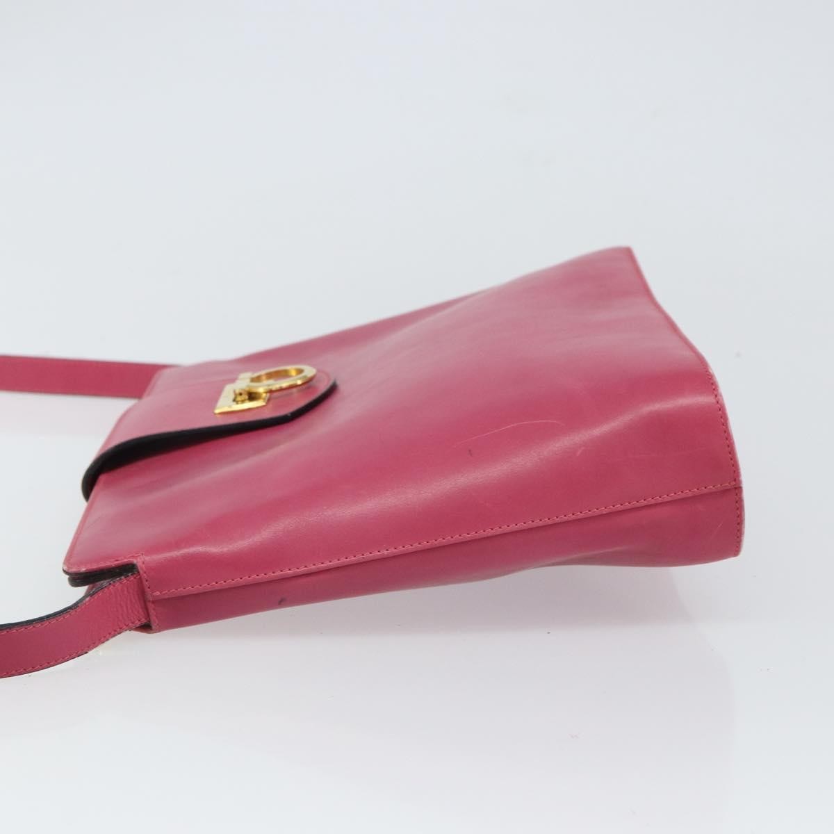 Salvatore Ferragamo Gancini Leather Pink Leather Shoulder Bag Bag (Pre-Owned)