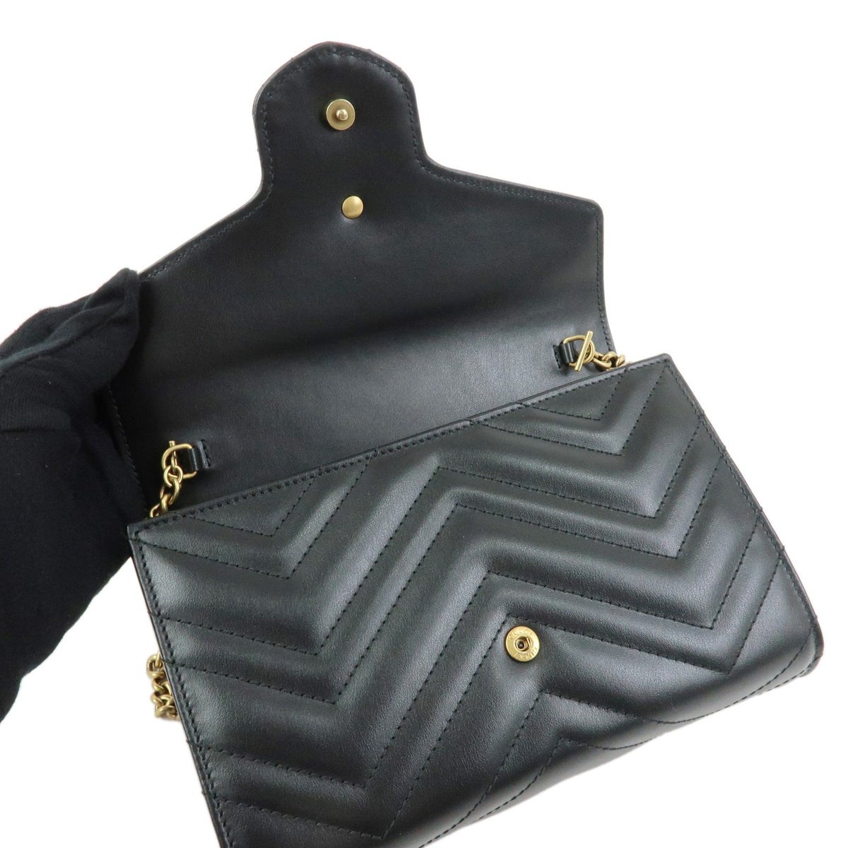 Gucci Gg Marmont Chain Matelasse Leather Black Leather Crossbody Bag Bag (Pre-Owned)