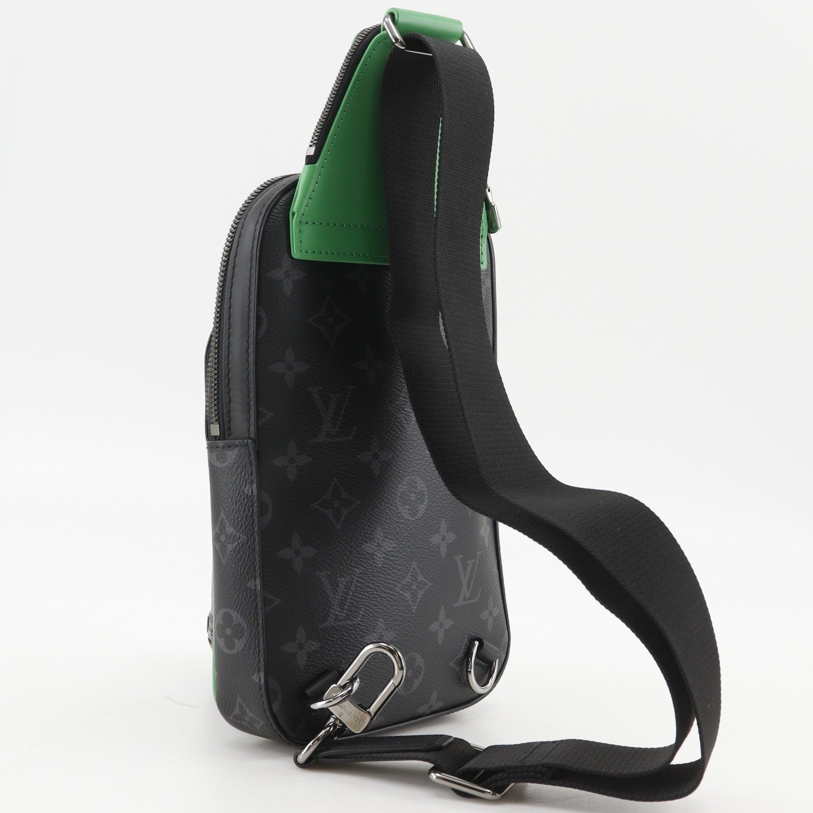 Louis Vuitton Avenue Sling Bag Nm Monogram Canvas Black Canvas Shoulder Bag Bag (Pre-Owned)