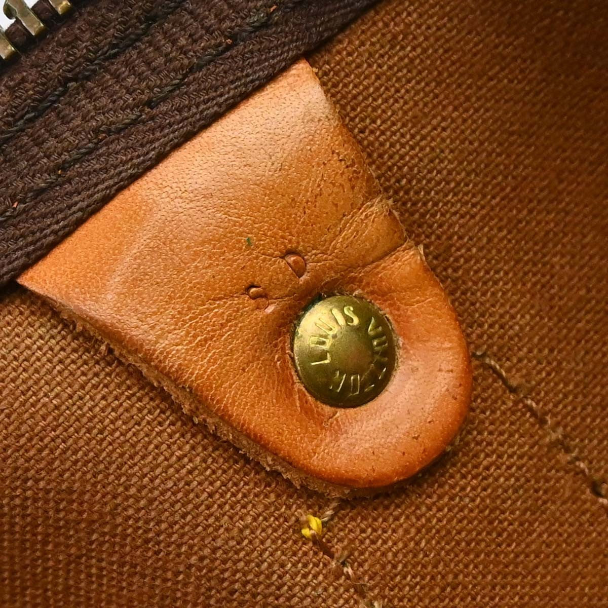 Louis Vuitton Keepall Monogram Canvas Brown Canvas Travel Bag Bag (Pre-Owned)