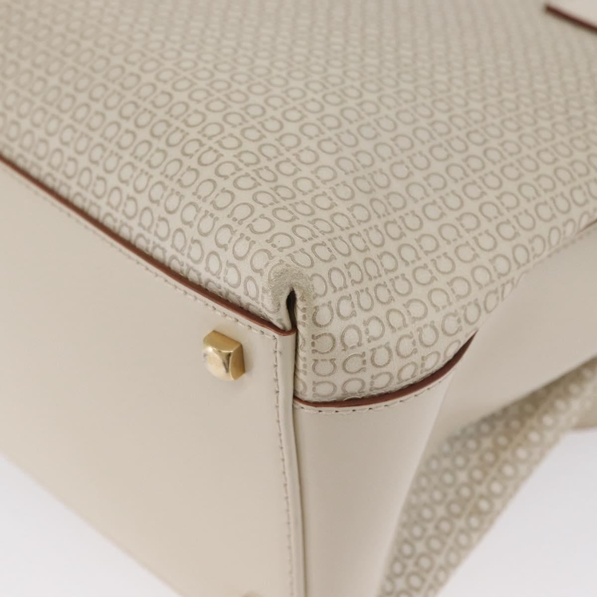 Salvatore Ferragamo Double Gancini Side Buckle Tote Leather Beige Leather Handbag (Pre-Owned)