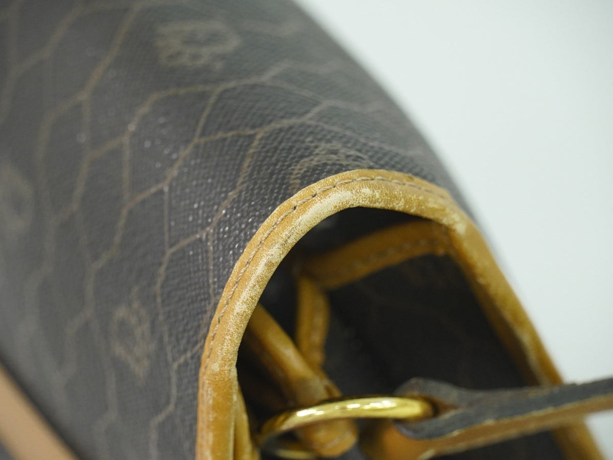 Christian Dior Vintage Honeycomb Canvas Black Canvas Shoulder Bag Bag (Pre-Owned)