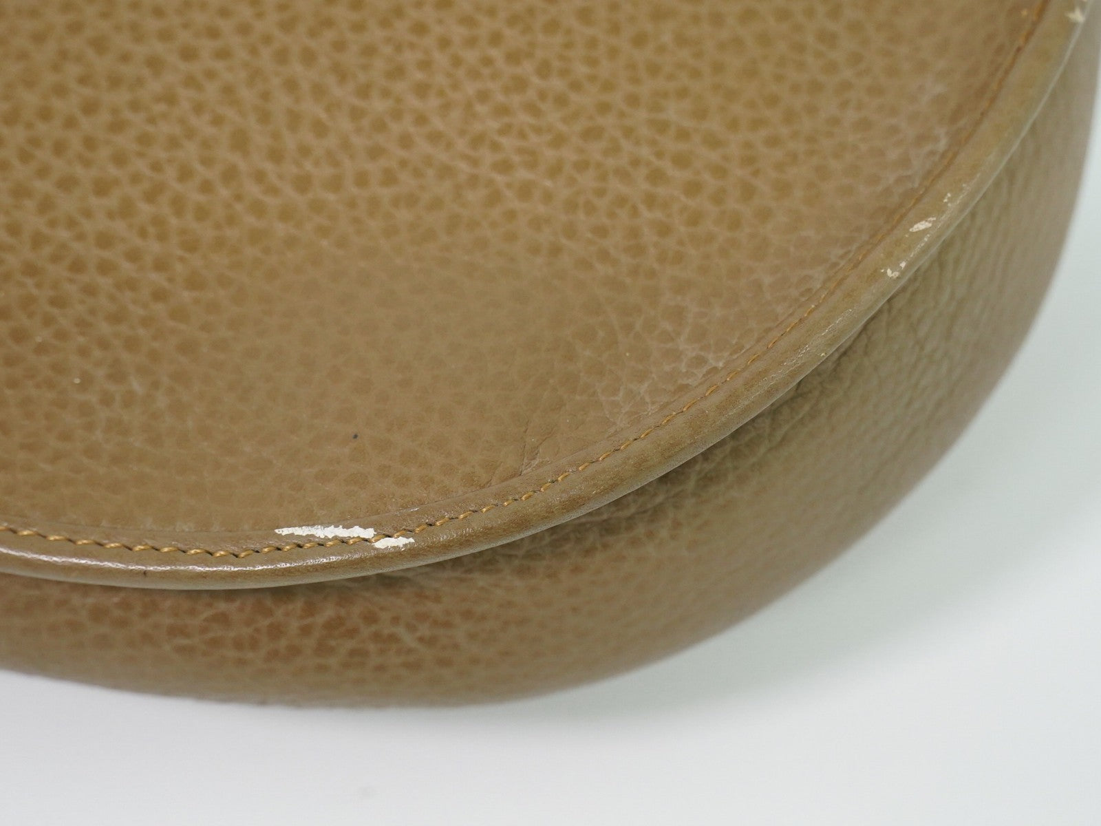 Christian Dior Vintage Cd Flap Leather Beige Leather Shoulder Bag Bag (Pre-Owned)