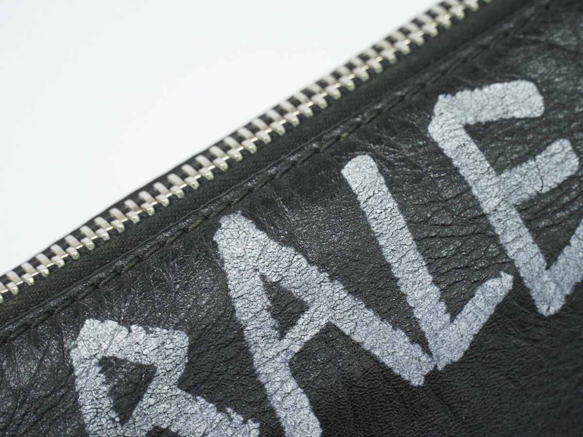 Balenciaga Graffiti Leather Black Leather Clutche & Pouche Bag (Pre-Owned)