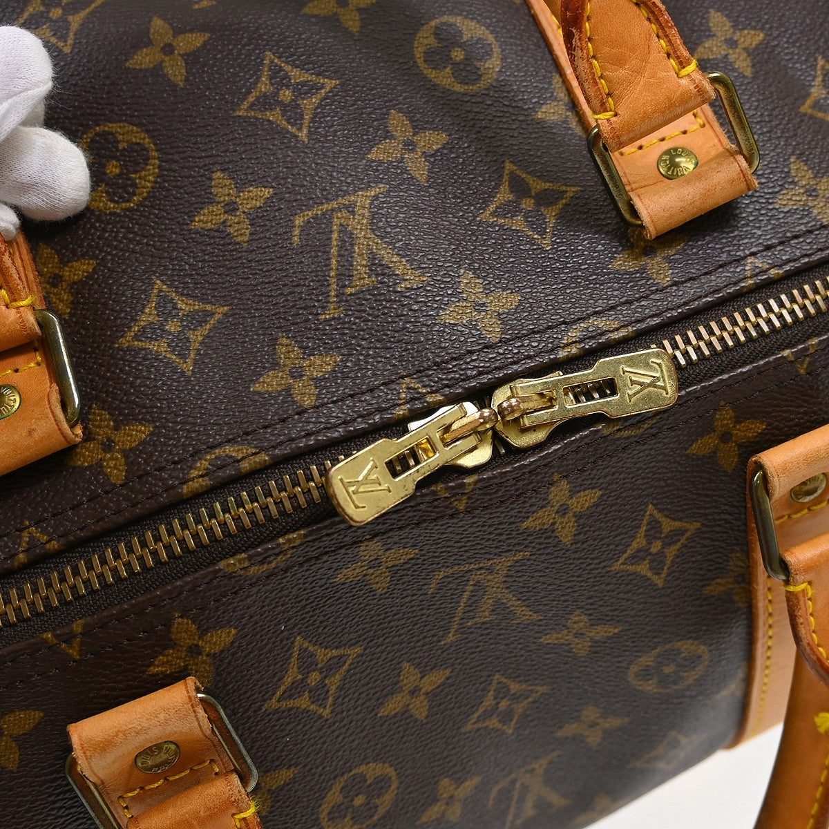 Louis Vuitton Keepall Bandoulière Monogram Brown Canvas Travel Bag Bag (Pre-Owned)