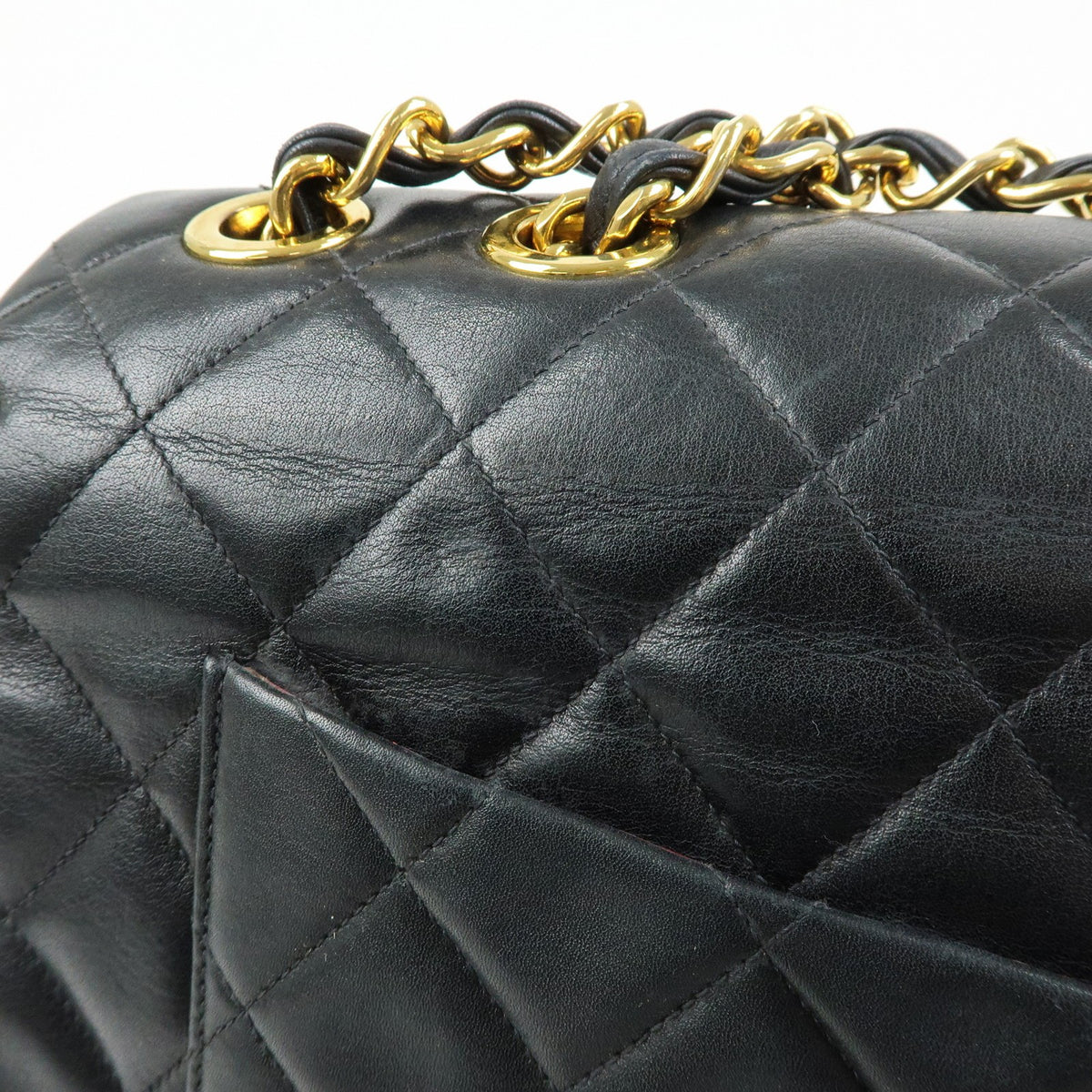 Chanel Vintage Timeless Cc Flap Quilted Lambskin Black Leather Handbag (Pre-Owned)