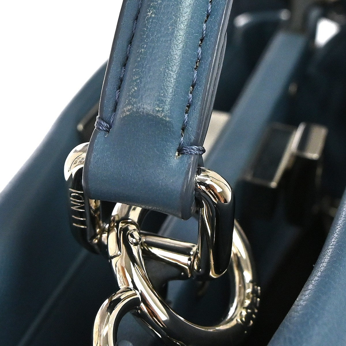Fendi Peekaboo Leather Blue Leather Handbag (Pre-Owned)