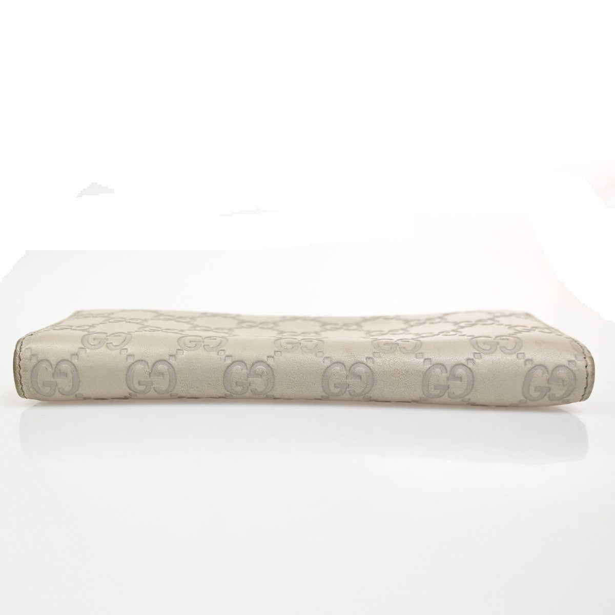 Gucci Interlocking G Zip Around Wallet (Outlet) Leather Beige Leather Wallets Accessory (Pre-Owned)