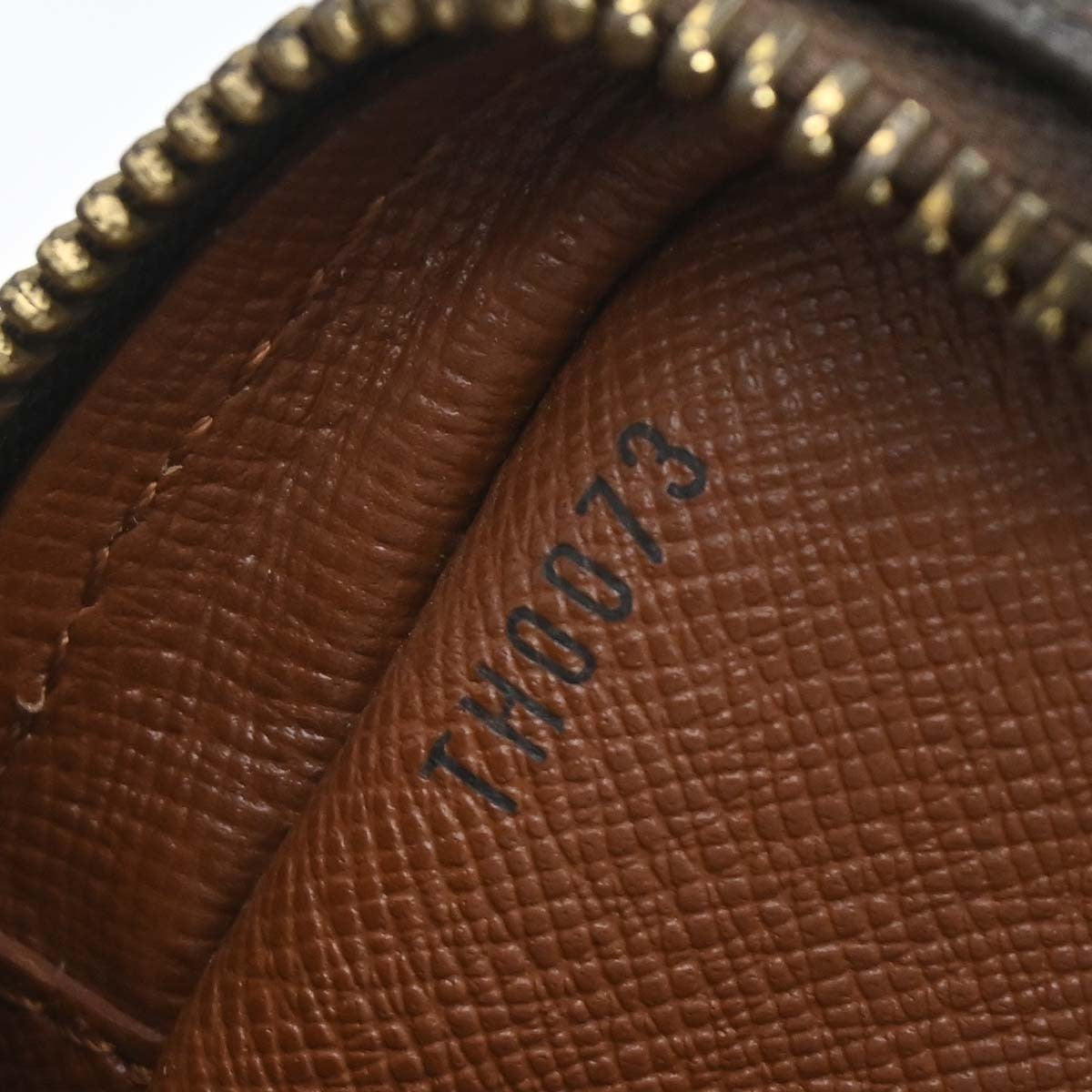 Louis Vuitton Amazone Monogram Canvas Brown Canvas Shoulder Bag Bag (Pre-Owned)