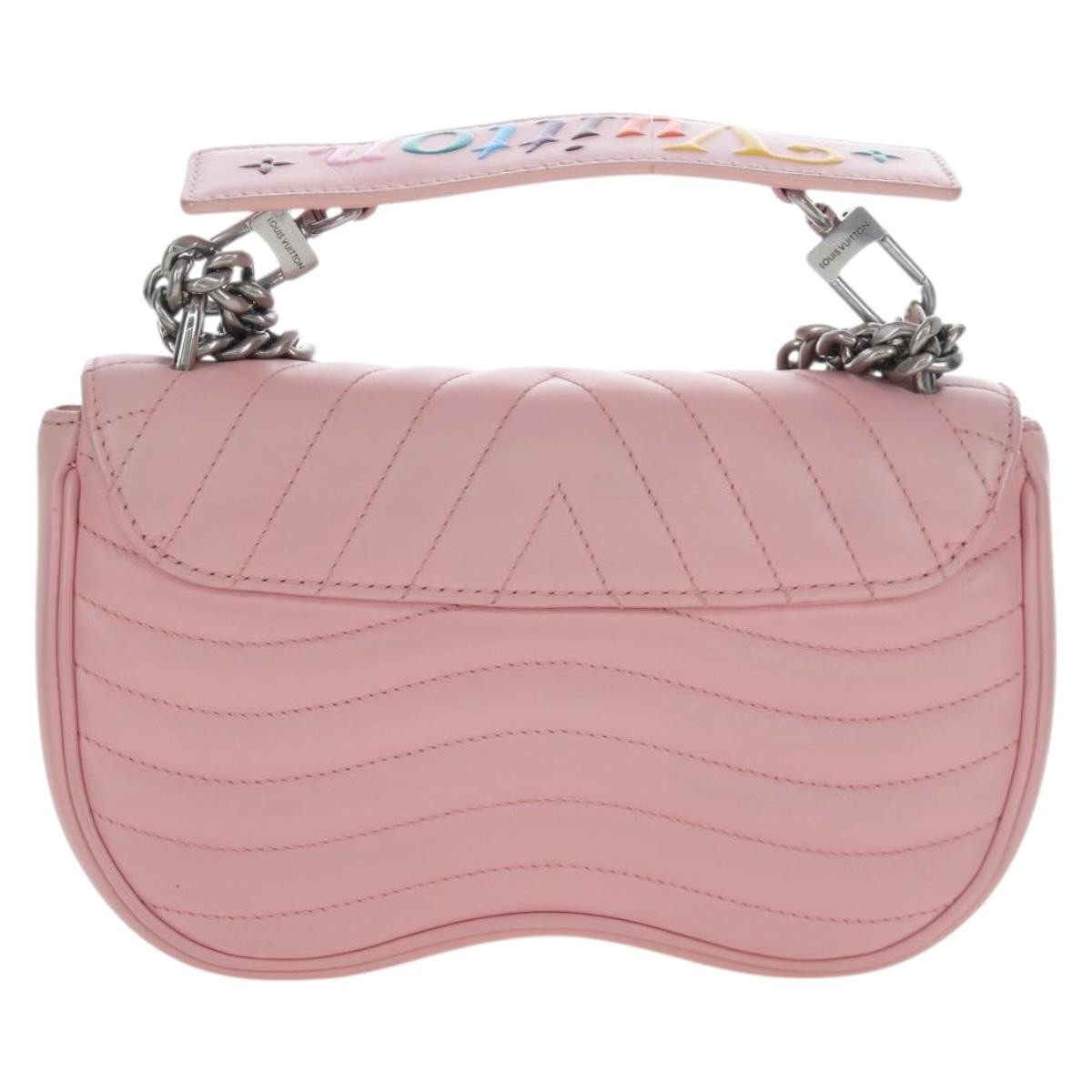 Louis Vuitton New Wave Chain Quilted Leather Pink Leather Handbag (Pre-Owned)