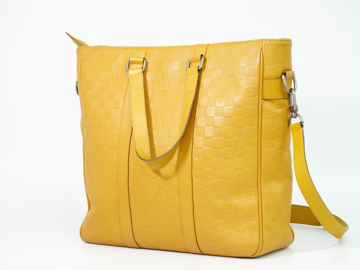 Louis Vuitton Tadao Damier Infini Leather Yellow Leather Handbag (Pre-Owned)