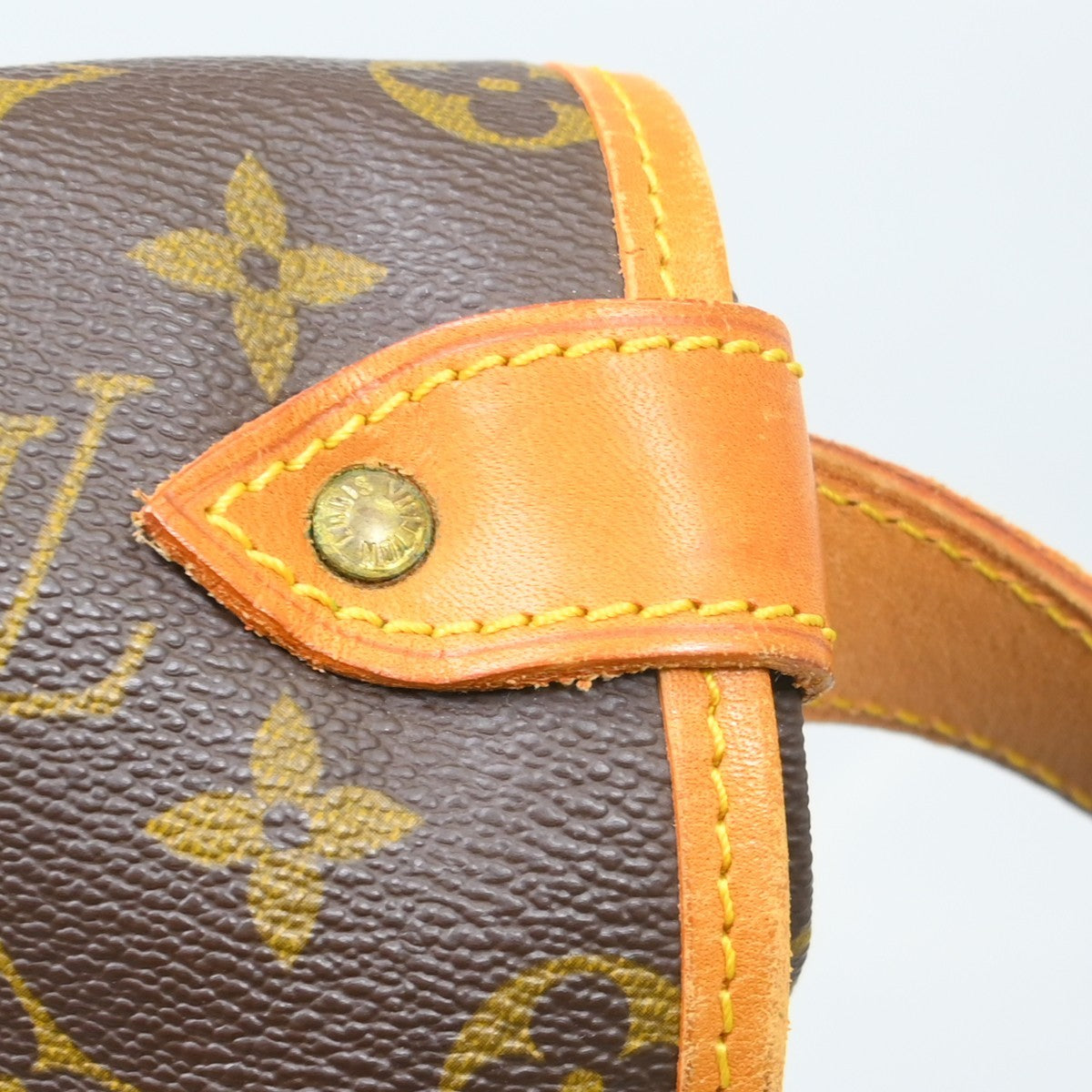 Louis Vuitton Saumur Monogram Canvas Brown Canvas Shoulder Bag Bag (Pre-Owned)