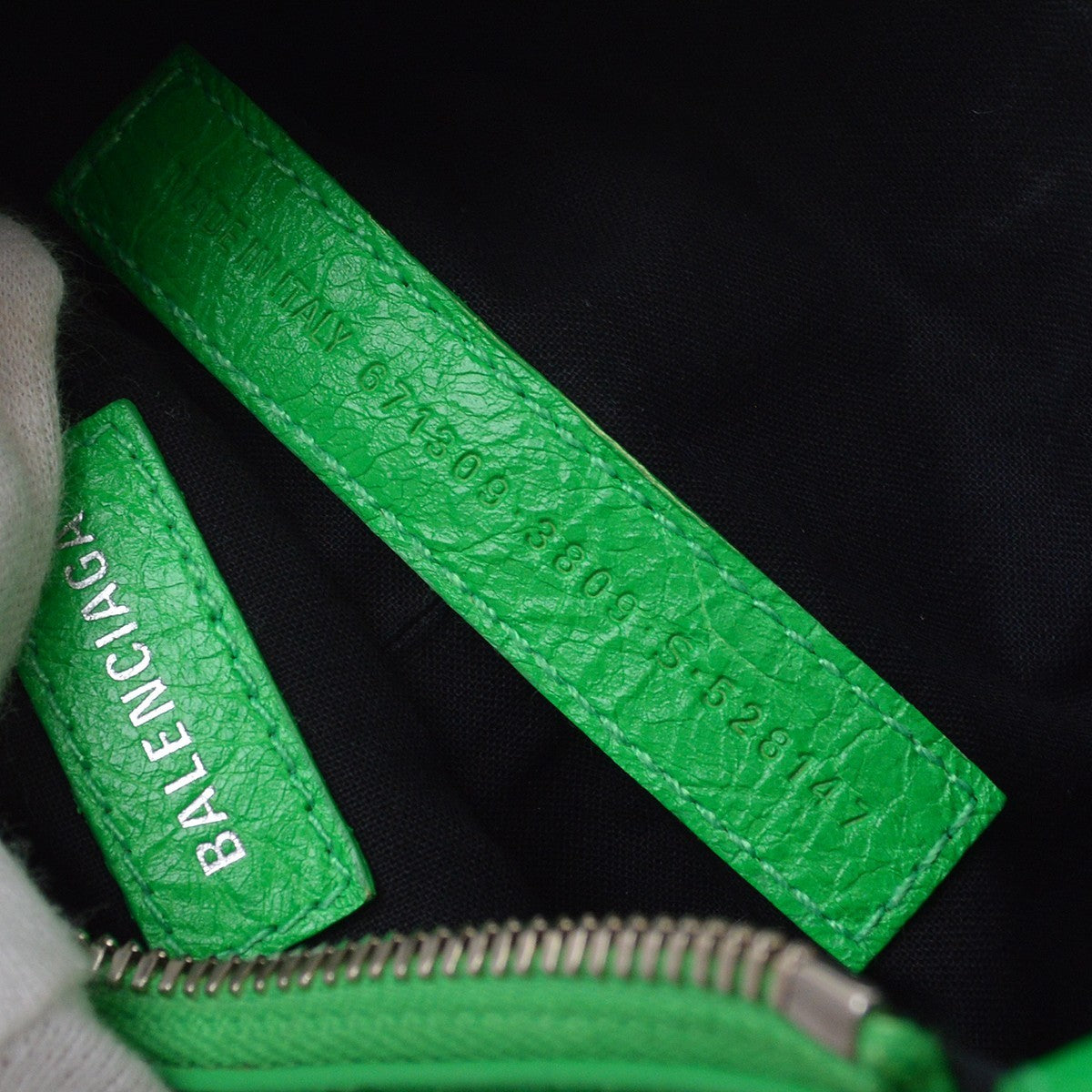 Balenciaga Le Cagole Giant Studs Leather Green Leather Shoulder Bag Bag (Pre-Owned)