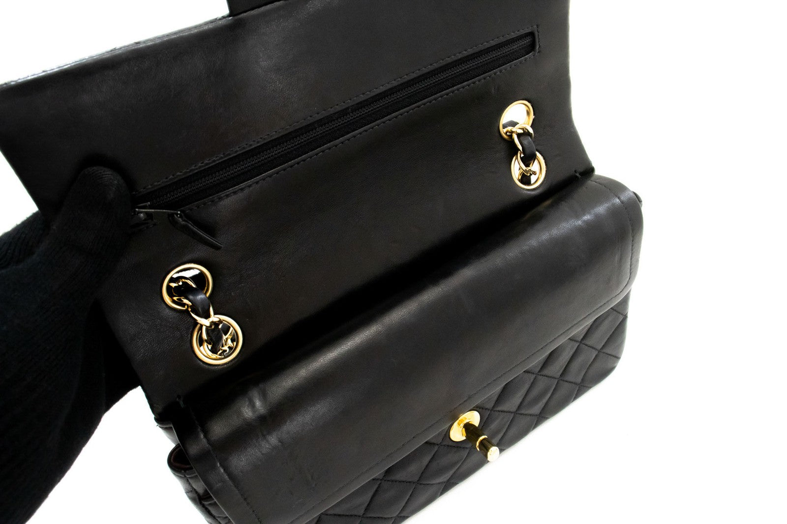 Chanel Classic Flap Lambskin Black Leather Crossbody Bag Bag (Pre-Owned)