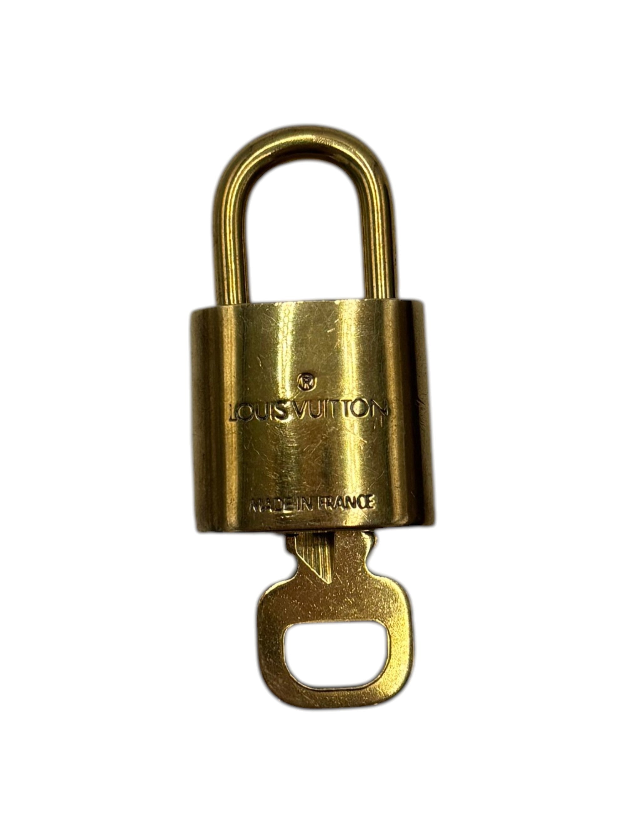 Louis Vuitton Padlock And Key Logo Cufflinks Metal Gold Metal Charms And Keychains Accessory (Pre-Owned)