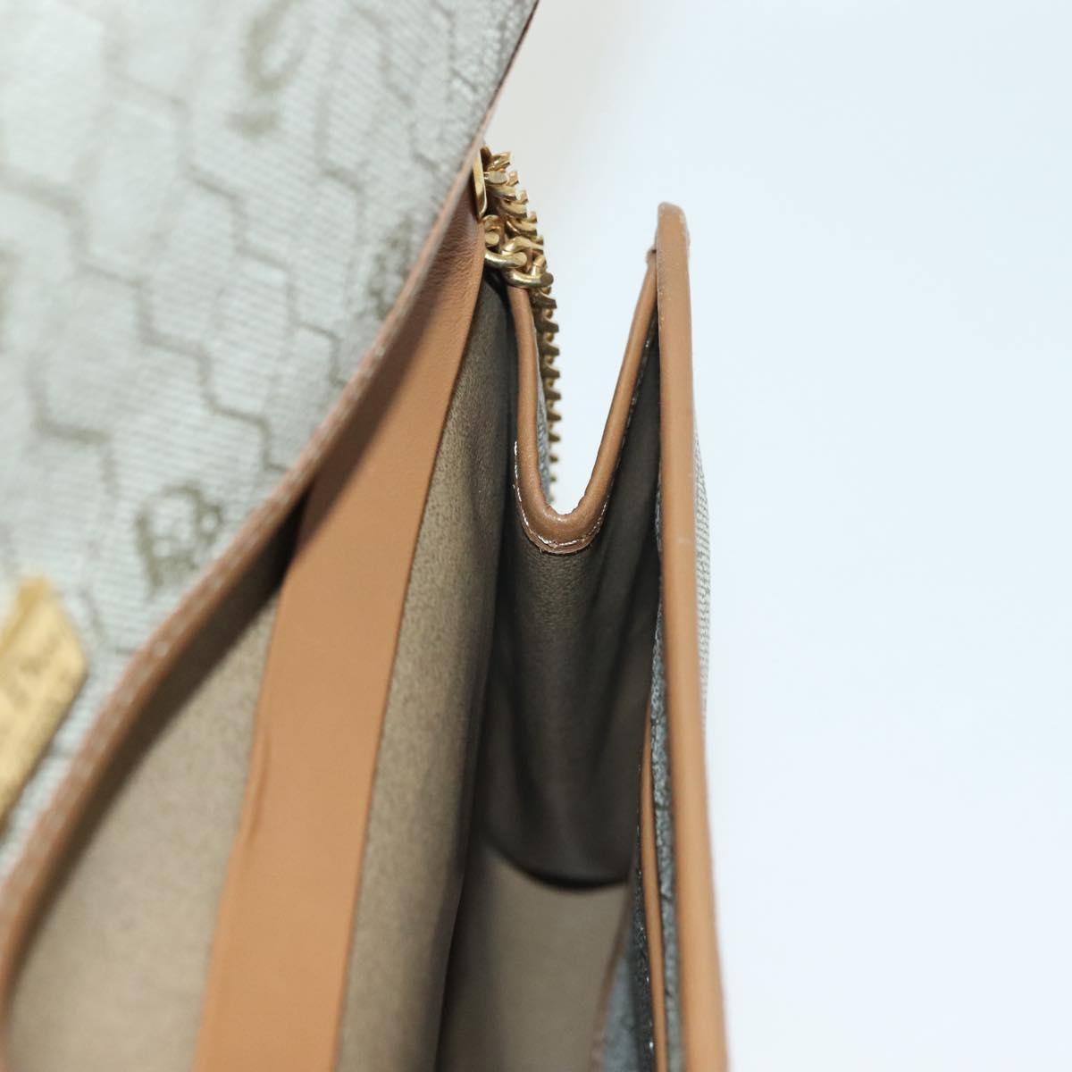 Christian Dior Vintage Honeycomb Chain Canvas Beige Canvas Bag (Pre-Owned)