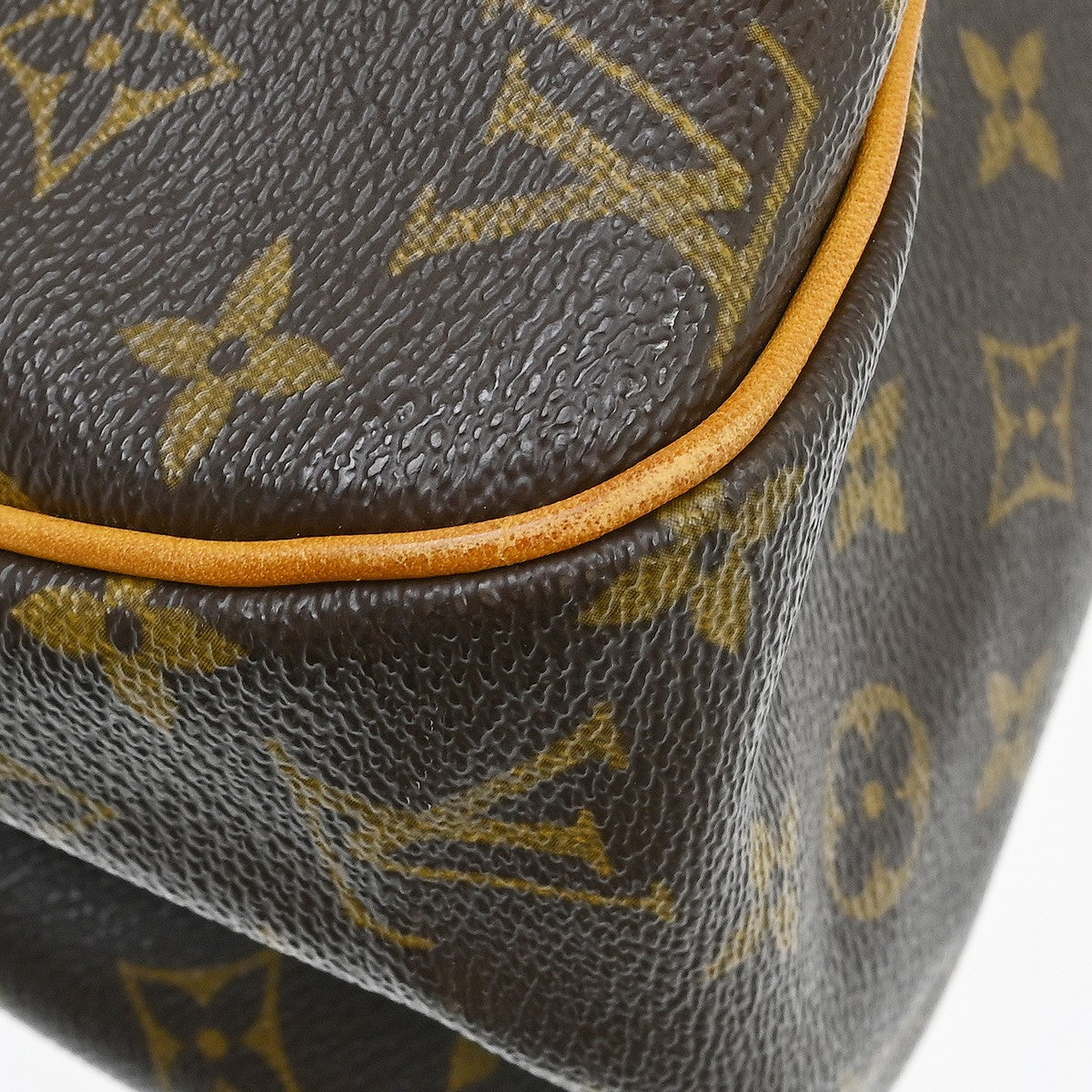 Louis Vuitton Batignolles Monogram Canvas Brown Canvas Tote Bag Bag (Pre-Owned)