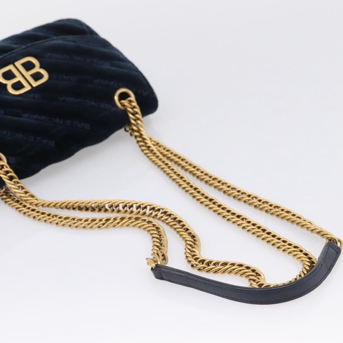 Balenciaga Bb Chain Round Quilted Velvet Navy Velvet Shoulder Bag Bag (Pre-Owned)