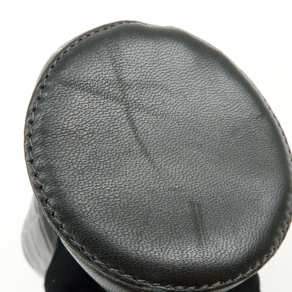 Chanel Chocolate Bar Cosmetic Quilted Lambskin Black Leather Toiletry Case Accessory (Pre-Owned)