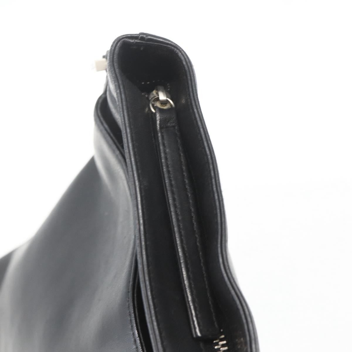 Chanel Vintage Leather Black Leather Shoulder Bag Bag (Pre-Owned)