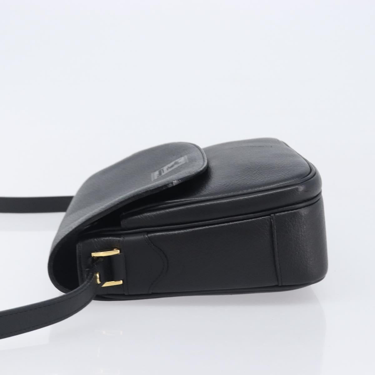 Burberry Shoulder Leather Black Leather Shoulder Bag Bag (Pre-Owned)